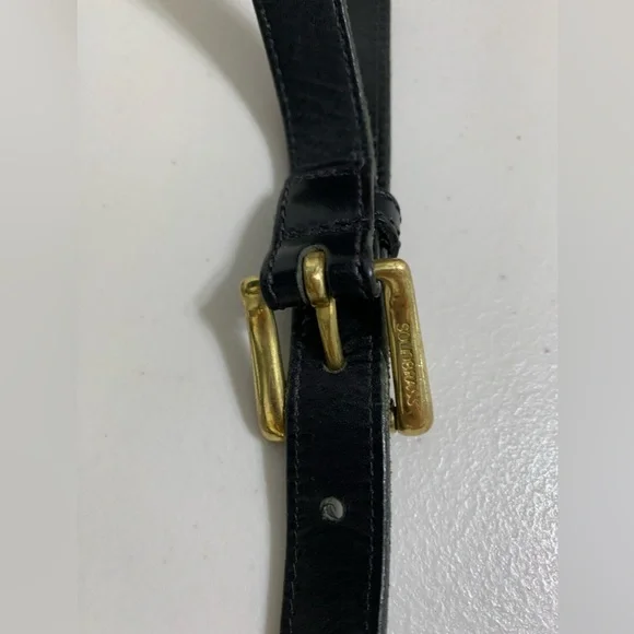 💕👜Vintage Dooney & Bourke Black AWL Crossbody Bag - Picture 10 of 14